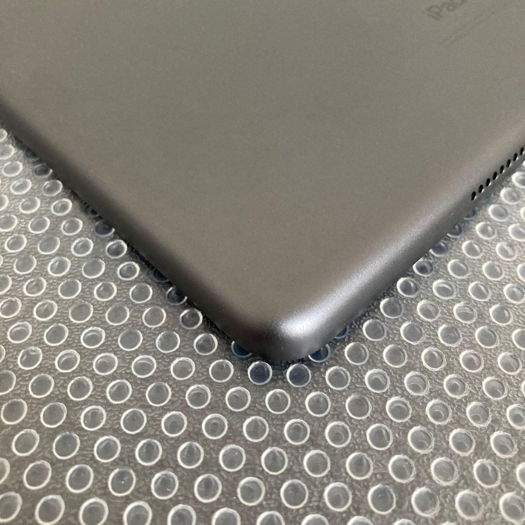 3266【早い者勝ち】iPad7 第7世代 32GB WIFIモデル☆