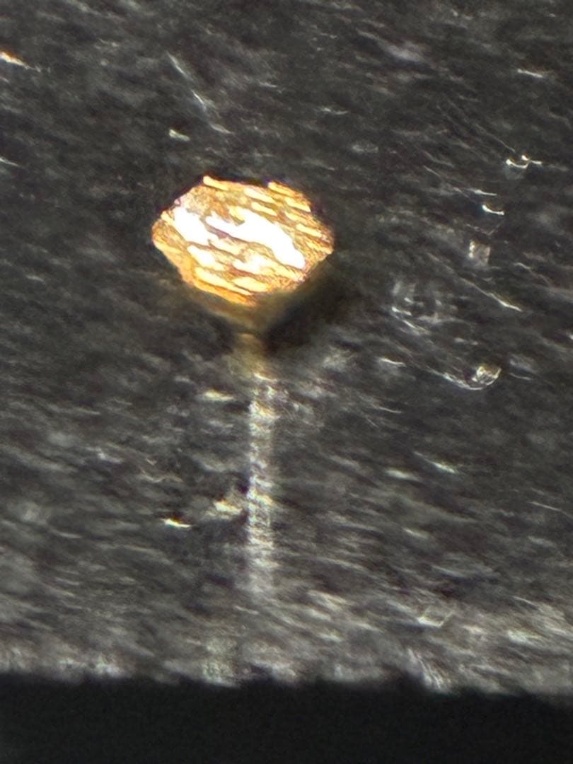 18金ダイヤ片耳ピアス