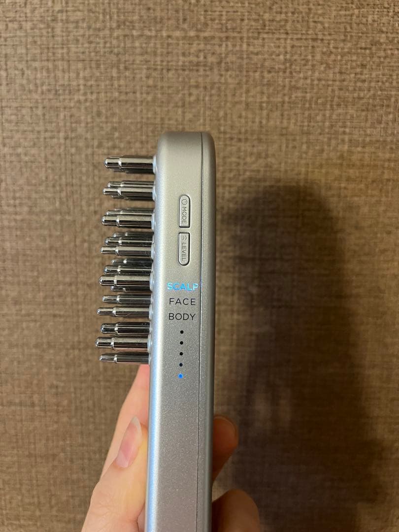 【美品】SALONIA EMS Lift Brush 美顔器