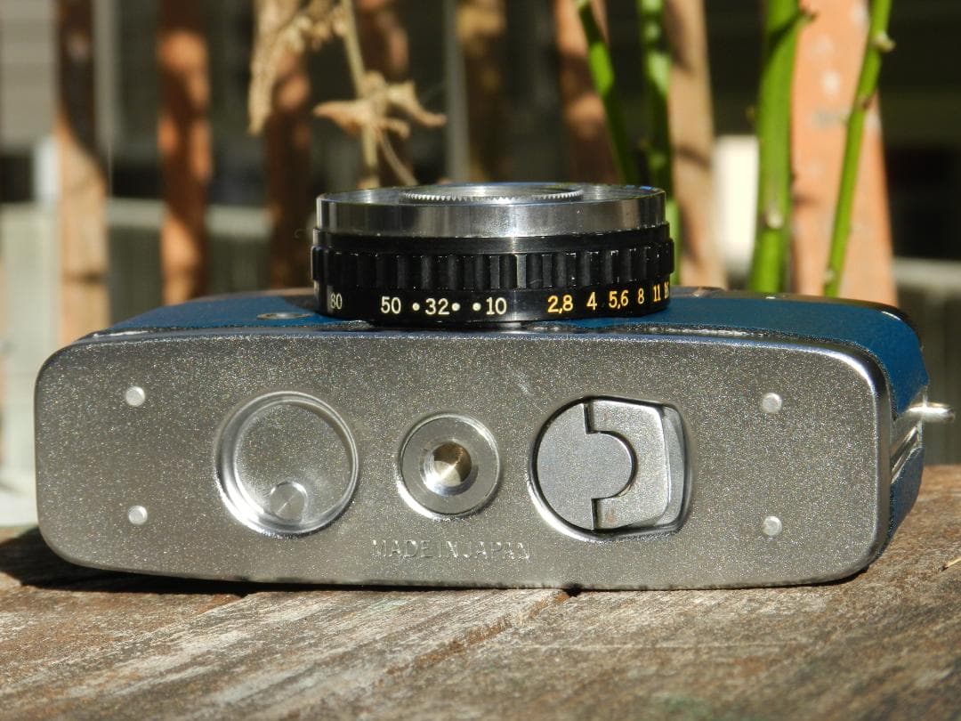 美品　OLYMPUS PEN EES EE-S フィルムカメラ　濃紺　オリジナル