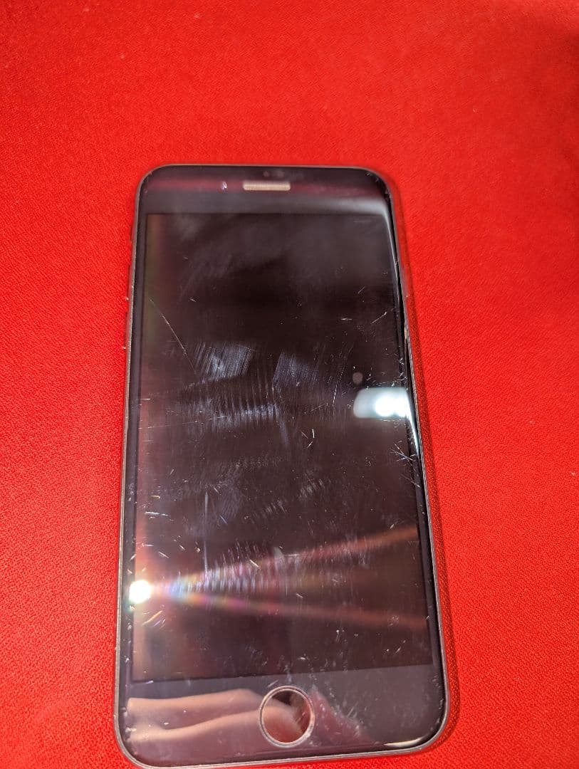 Apple iPhone SE2 本体