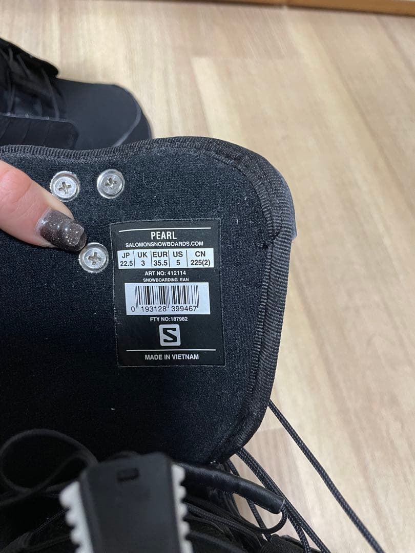 SALOMON スノーボードブーツ 黒　レディース　22.5cm