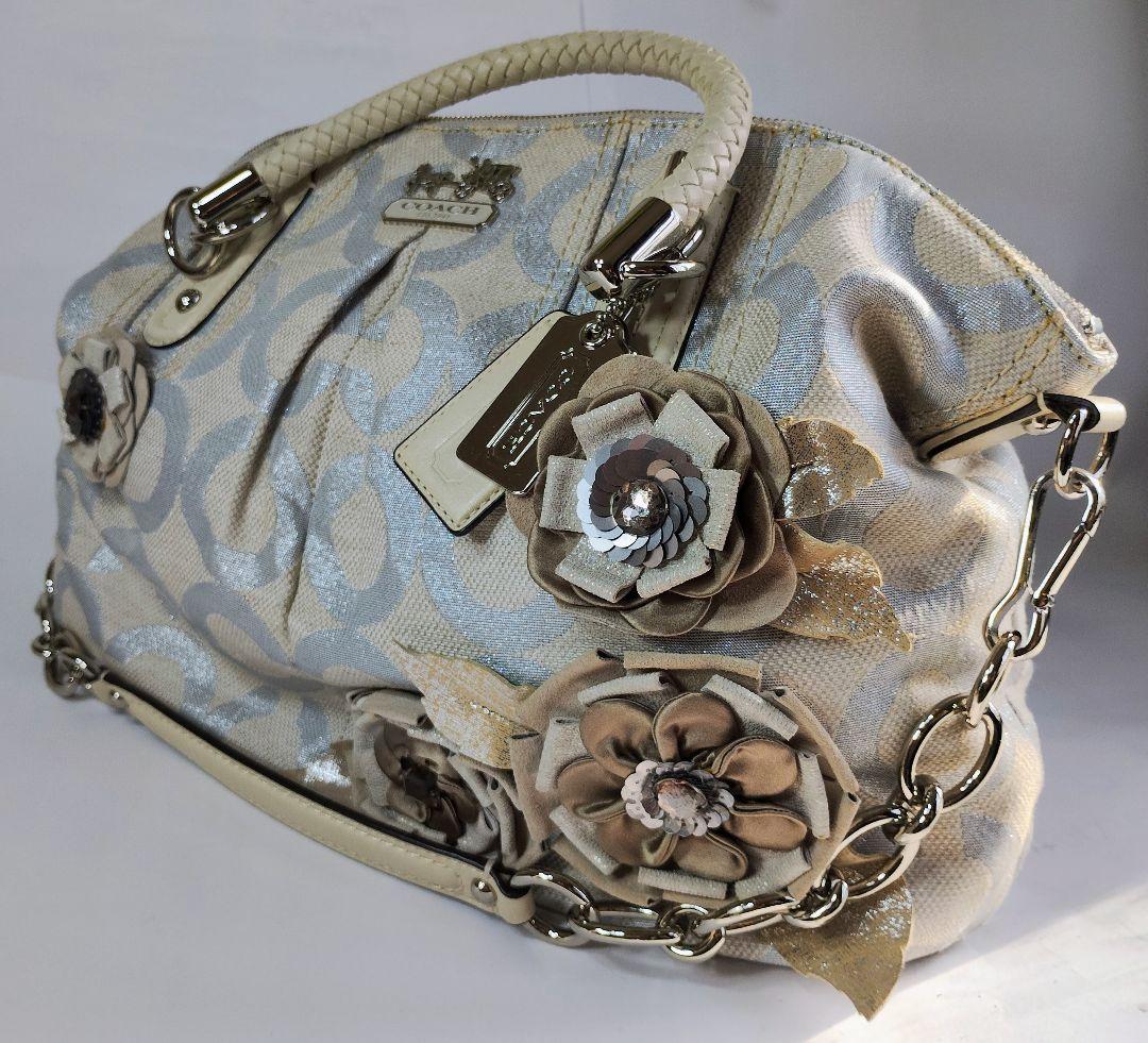 COACH コーチ 2way ショルダーバッグ　花モチーフ