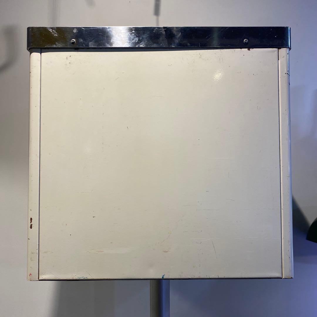 インダストリアル キャスターキャビネット ビンテージ