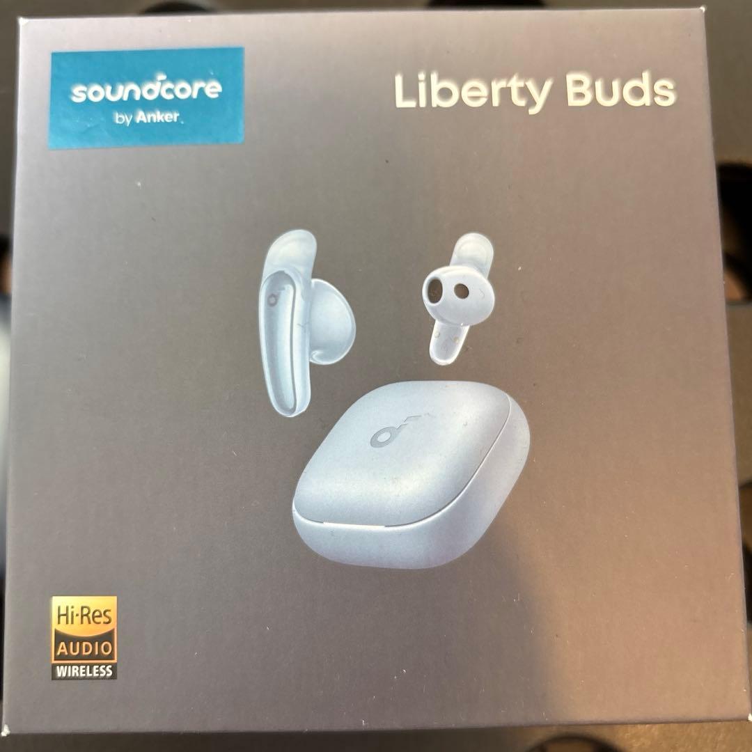 イヤホン Anker Soundcore Liberty Buds