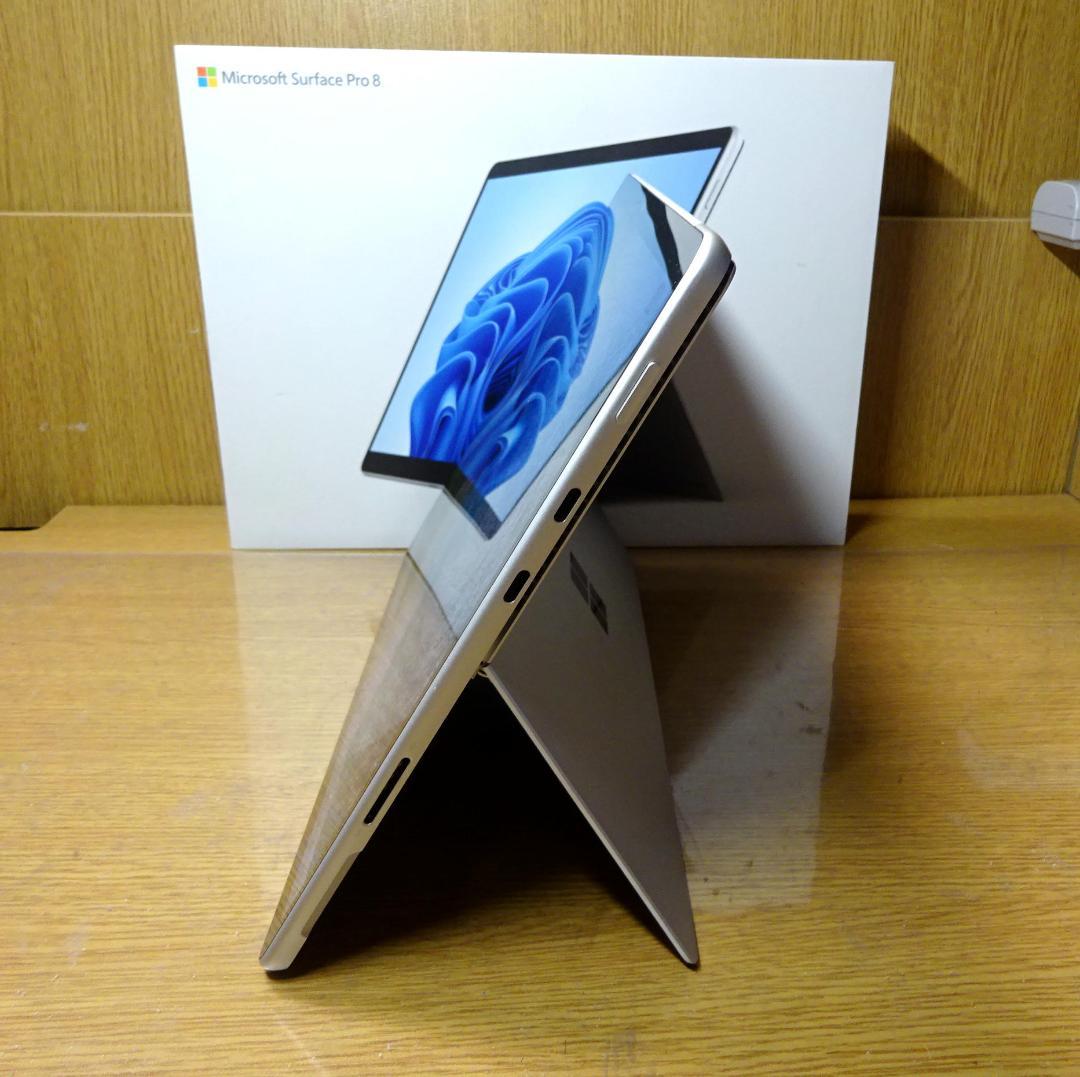 美品 Surface Pro 8　i5 13インチPixelSense Flow