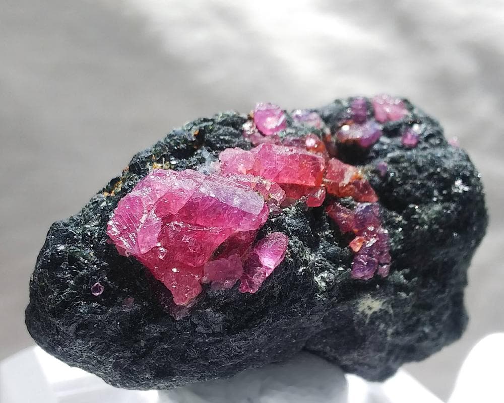 383 ルビー / ピンクサファイア ウィンザー産