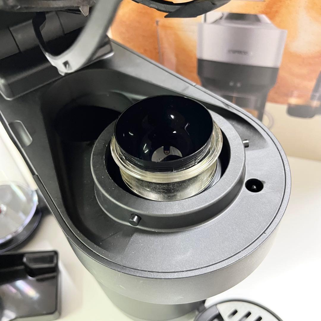 ヴァーチュオ ポップ + ネスプレッソ シルバー ポップ プラス