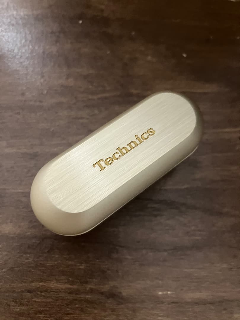 Technics EAH-AZ100 （シャンパンゴールド）充電ケース