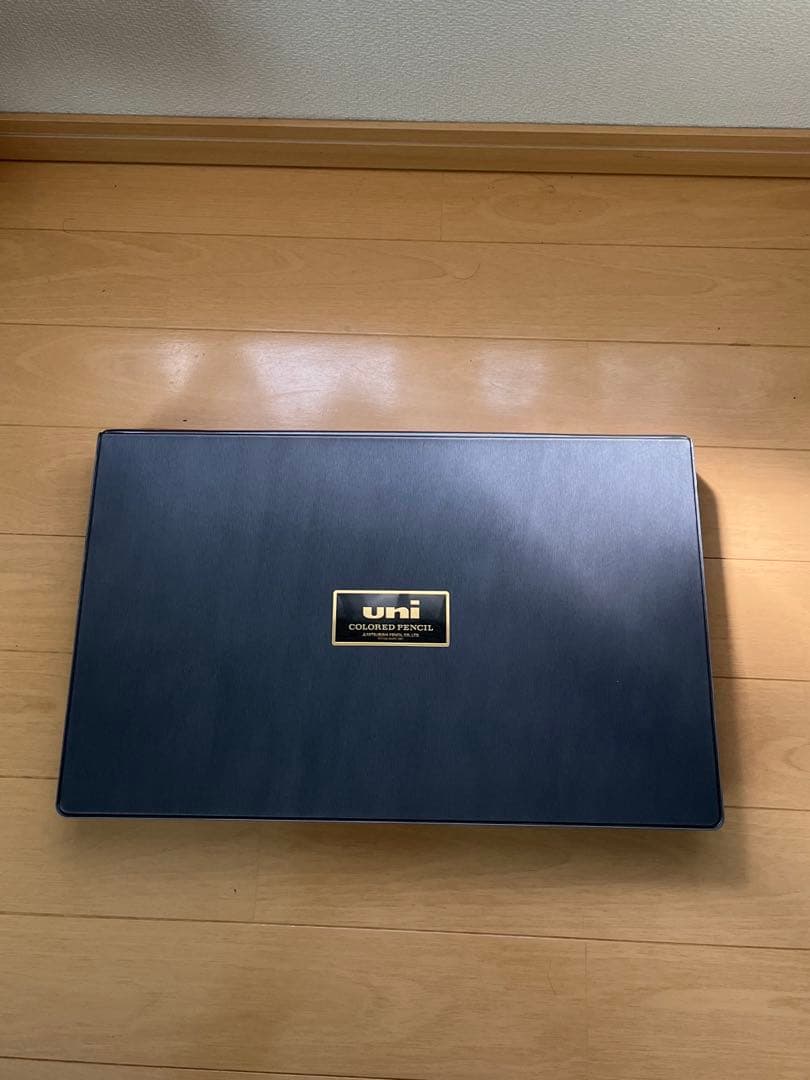 《完売品》三菱　uni 色鉛筆　72