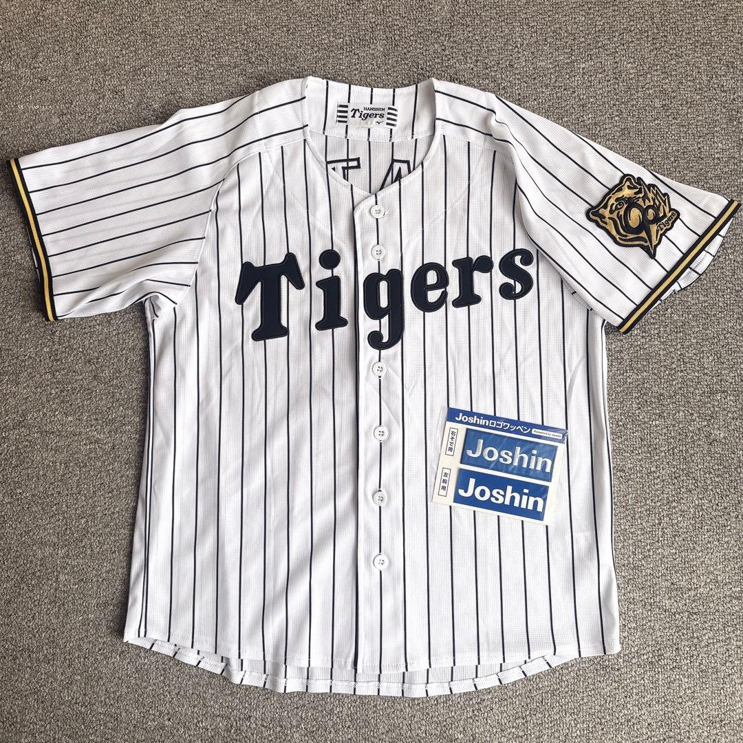 即購入可❣️大人気❣️阪神タイガース 8 佐藤輝明 選手 レプリカ ユニフォーム L