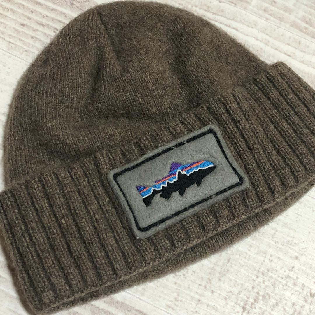 気分しだいセット‼️ パタゴニア トラウト・パッチ キャップ&ビーニー セット