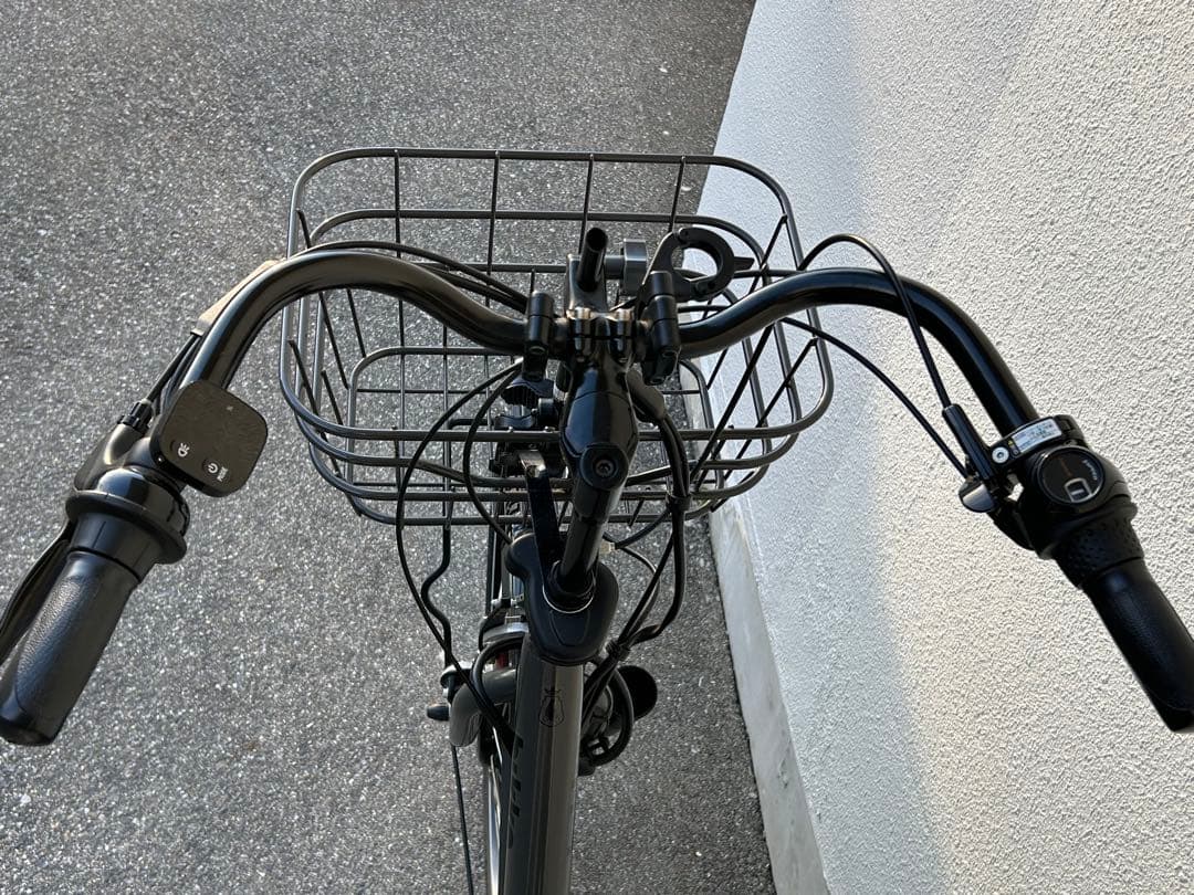 ビッケモブdd グレー 電動アシスト　子供乗せ　レインカバー付き　たのメル便対応