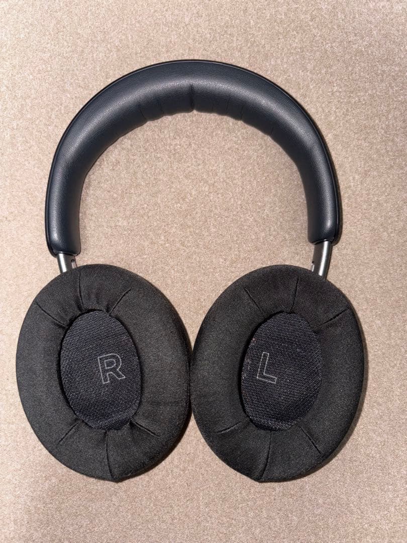 Bose QuietComfort Ultra Headphones カバー付き