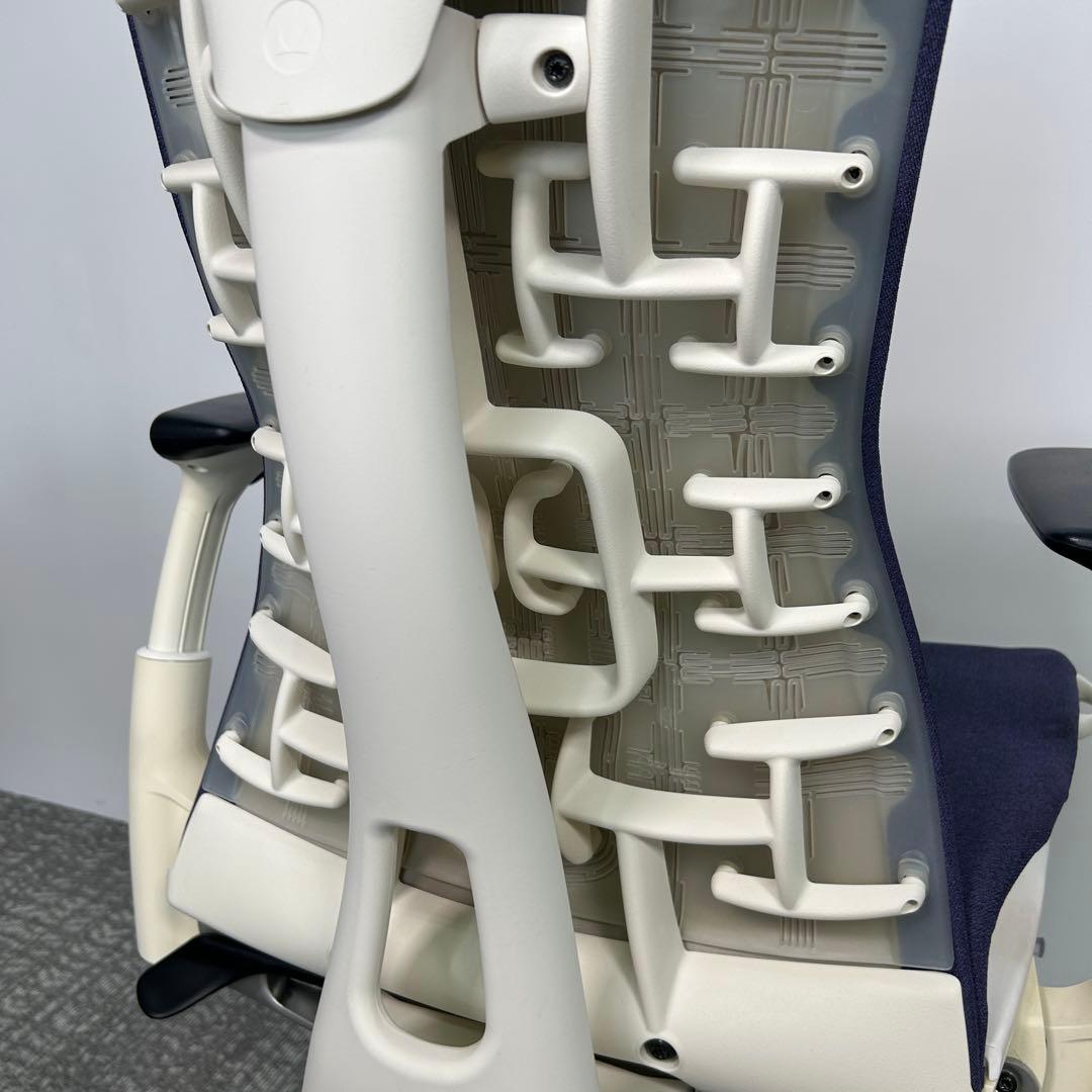 D エンボディチェア 最高級 ハーマンミラー ホワイト Embody