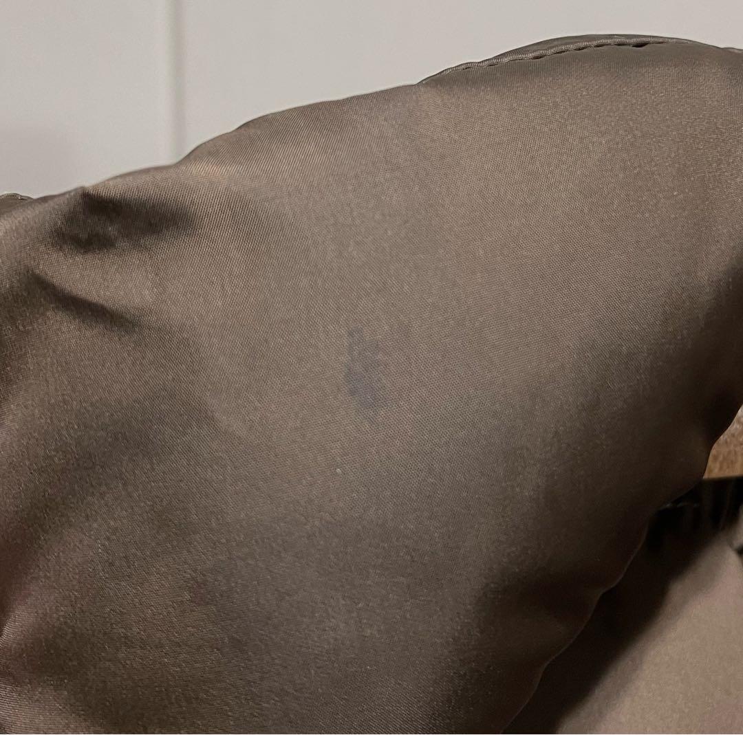 ノースフェイス　ダウンベスト　ヌプシ　センターロゴ