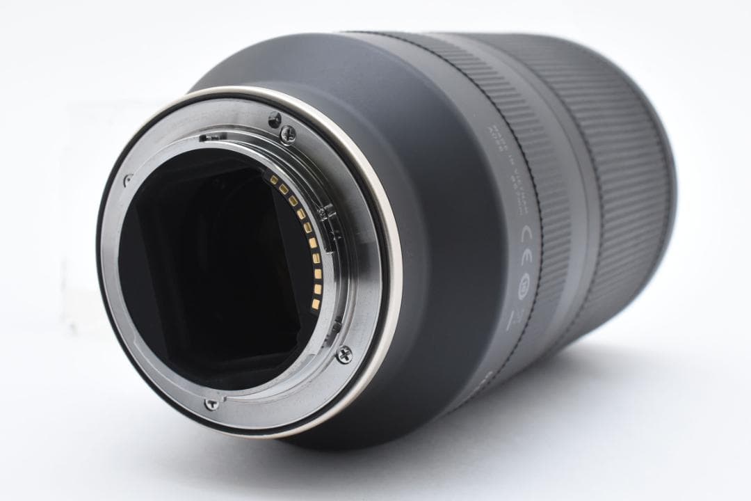 極上品！タムロン 70-180mm F2.8 Di III VXD A056SF