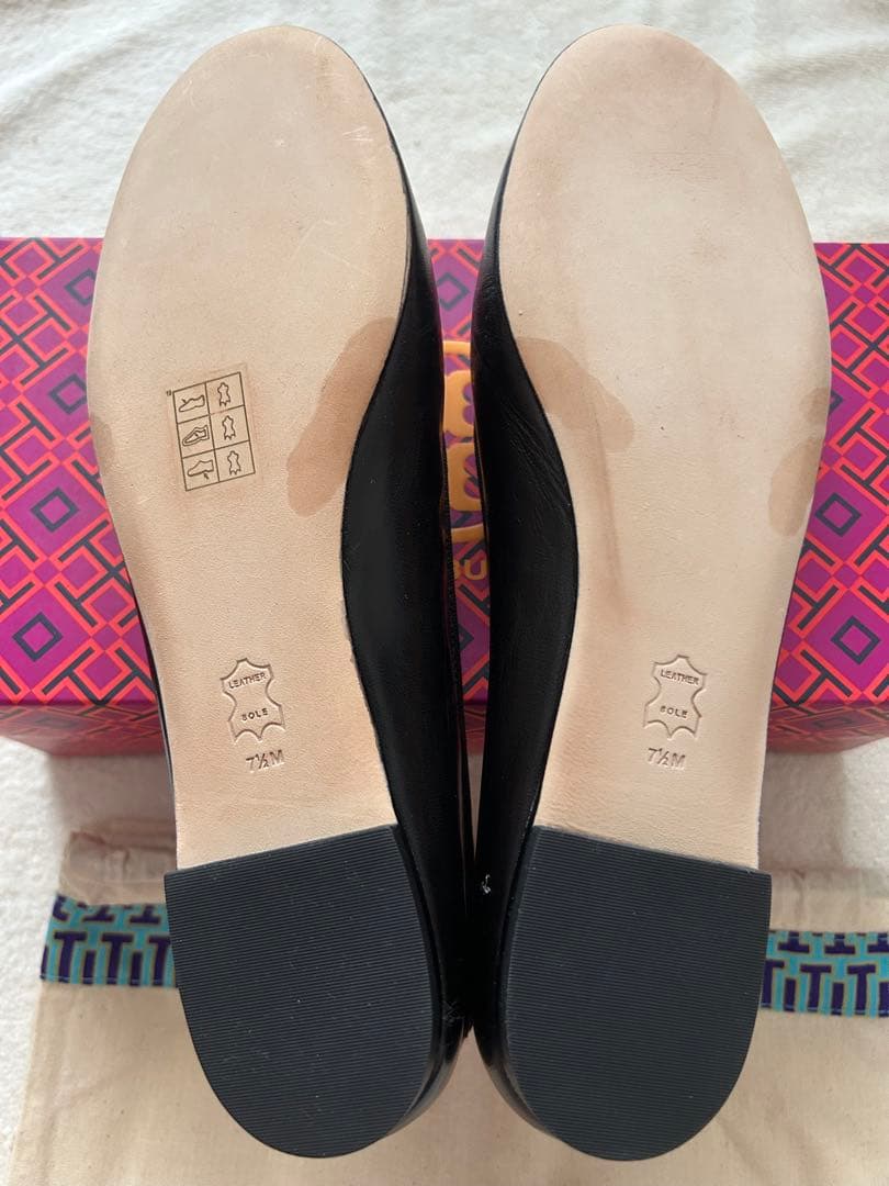TORY BURCH ブラック フラットシューズ