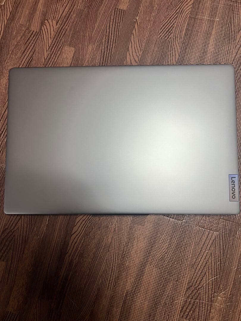 中古　LENOVO IdeaPad Slim 3 82XM 15.6インチ