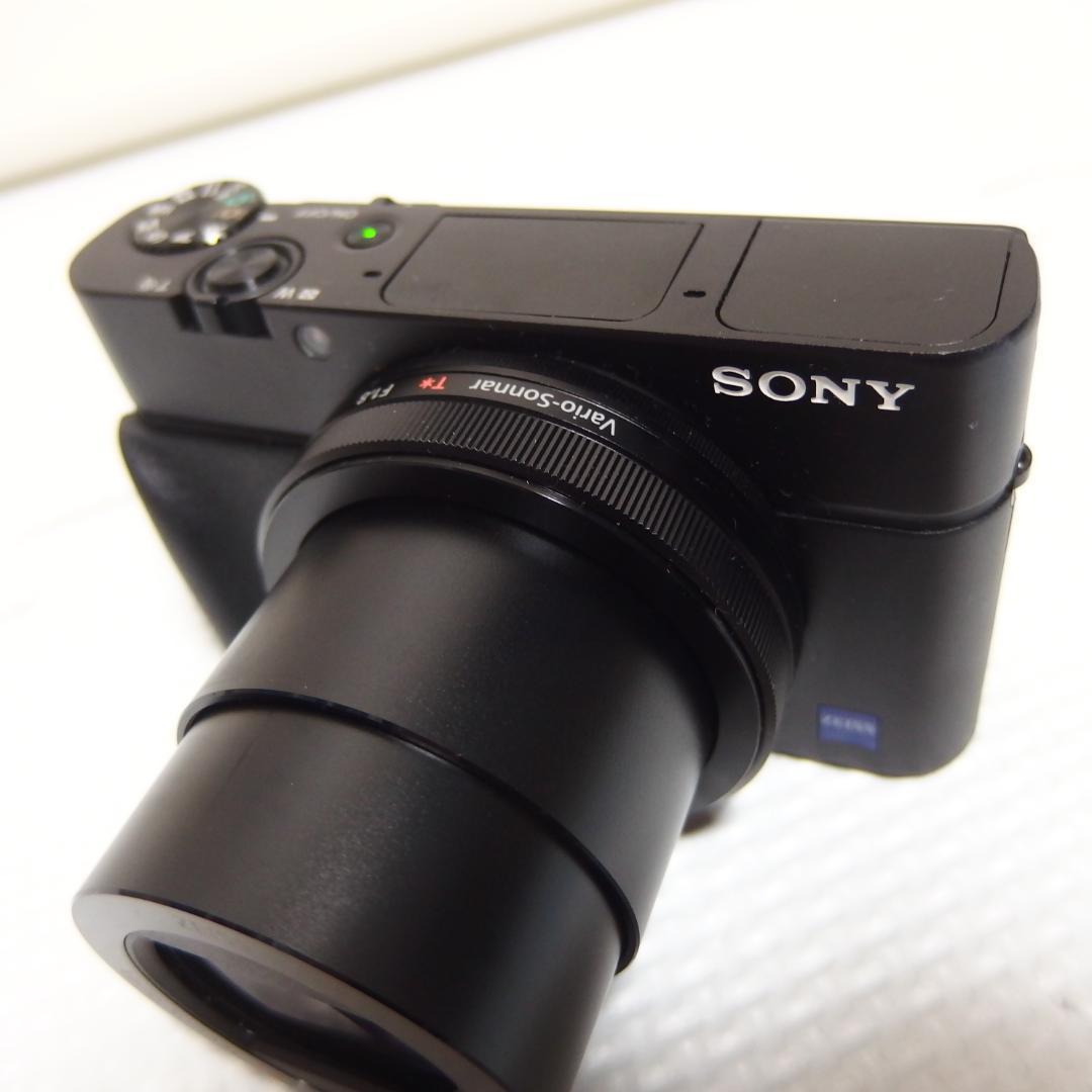 ソニー　高級コンデジ　SONY Cyber-shot DSC-RX100M3