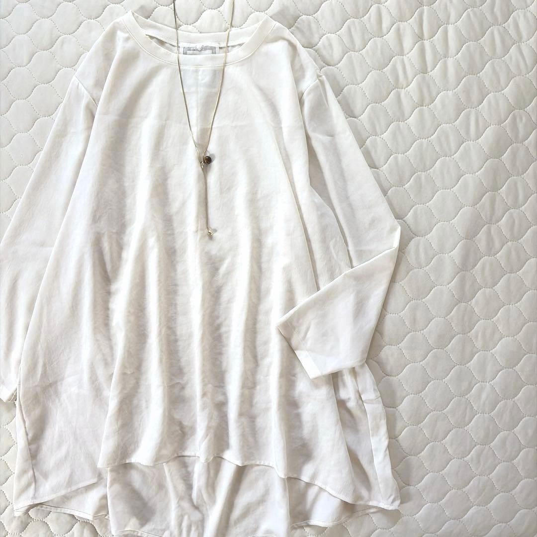 人気商品✴︎ビアズリー 後ろドレープTブラウス アイボリー FREEサイズ