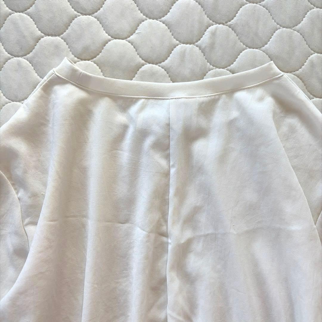 人気商品✴︎ビアズリー 後ろドレープTブラウス アイボリー FREEサイズ