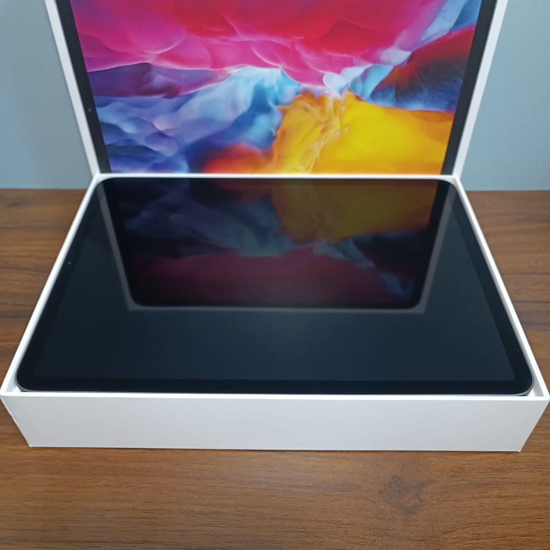 (美品) iPad Pro 11 第2世代 512GB キーボード付き