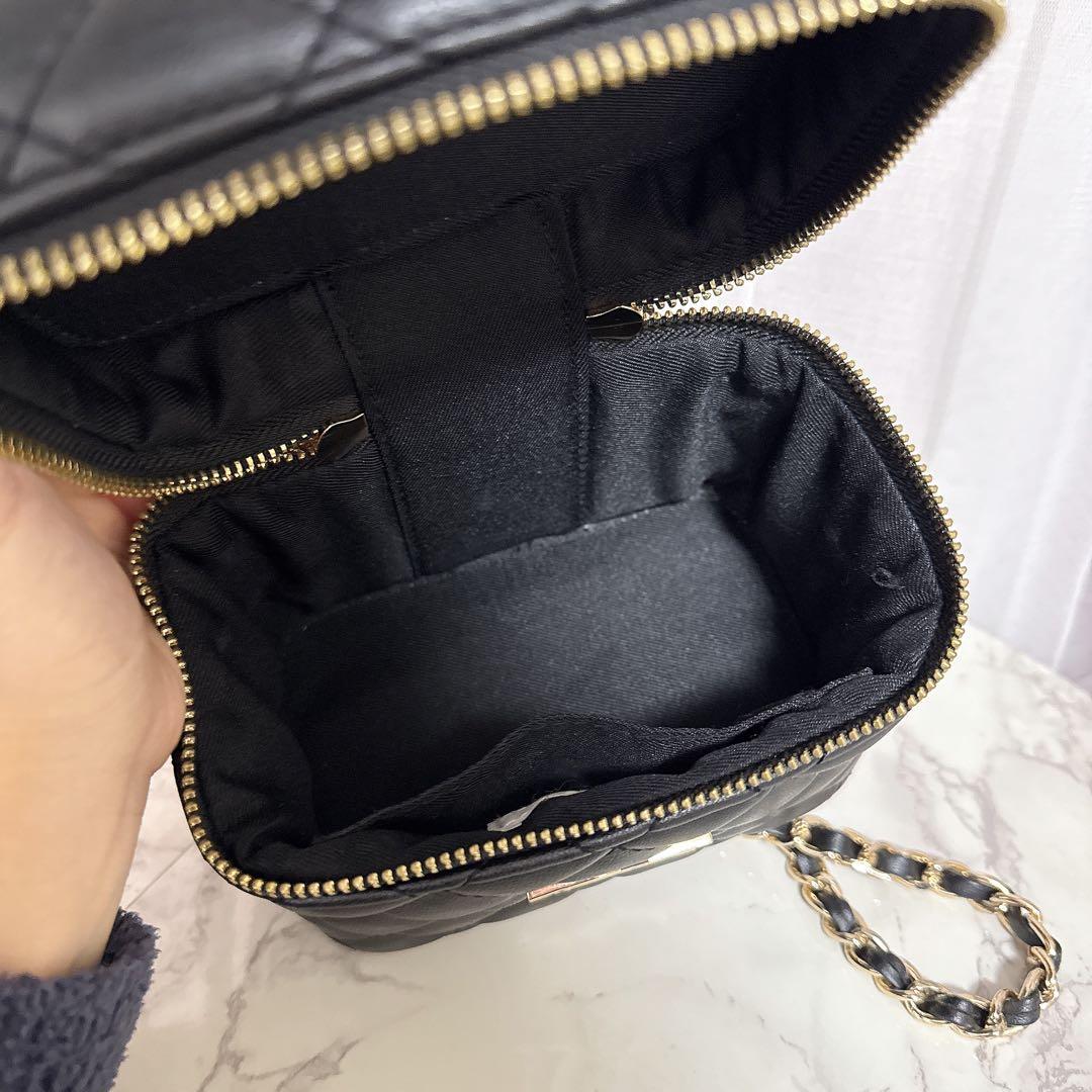 Darich キルティングスクエアミニバック