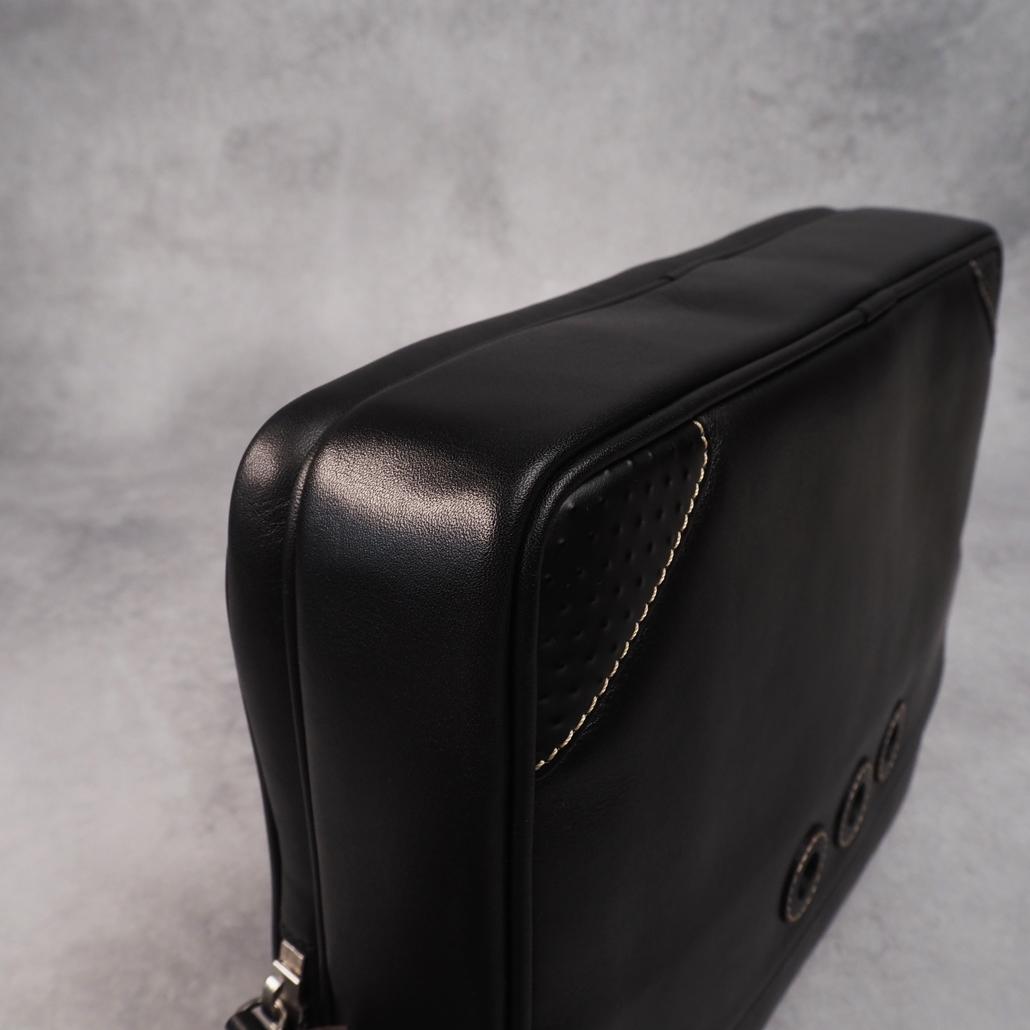 25年最新 タグ、袋付き未使用 DUNHILL ショルダーバッグ 定価16万円