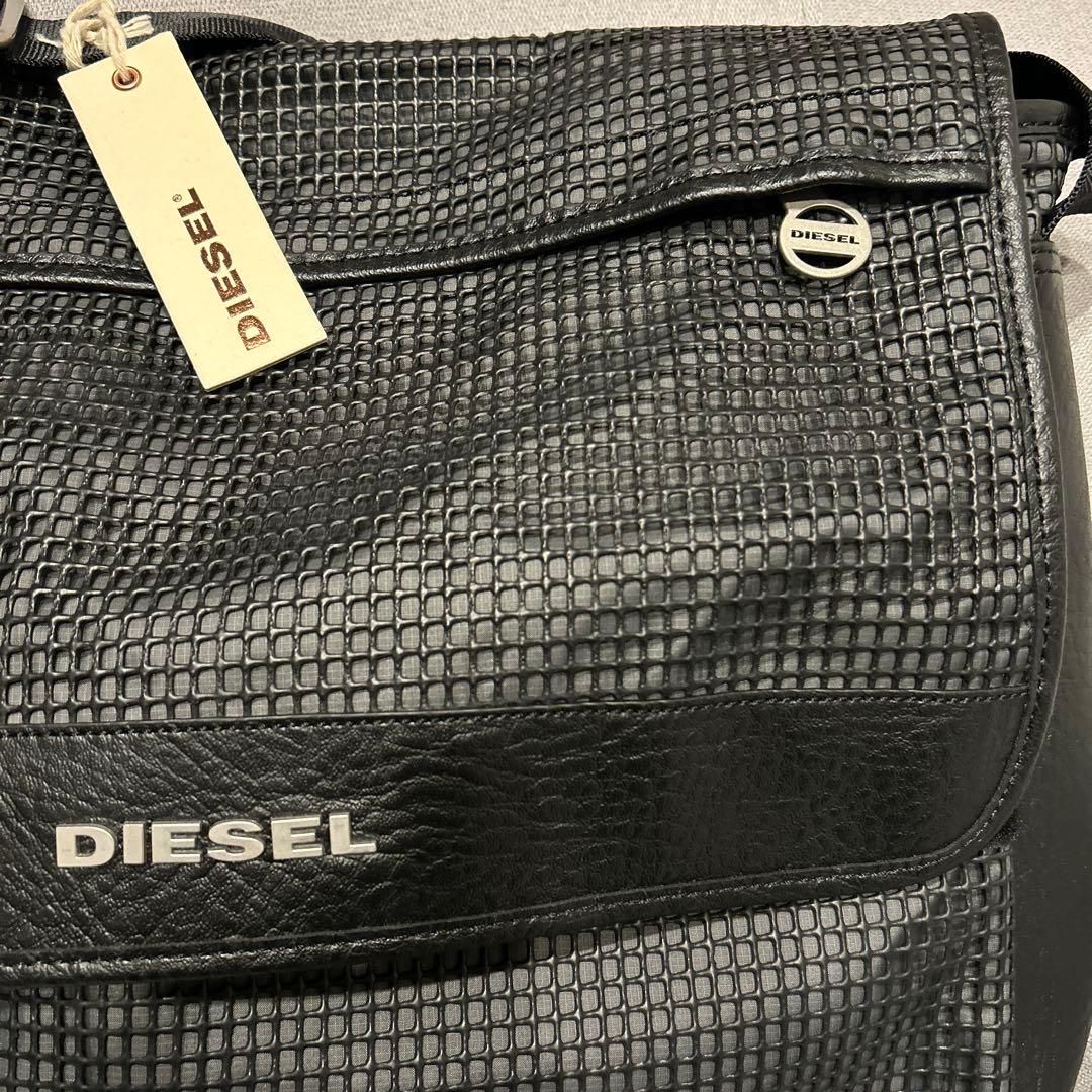 【超美品】DIESEL ディーゼル レザーメッセンジャーバッグ メタルロゴ 古着