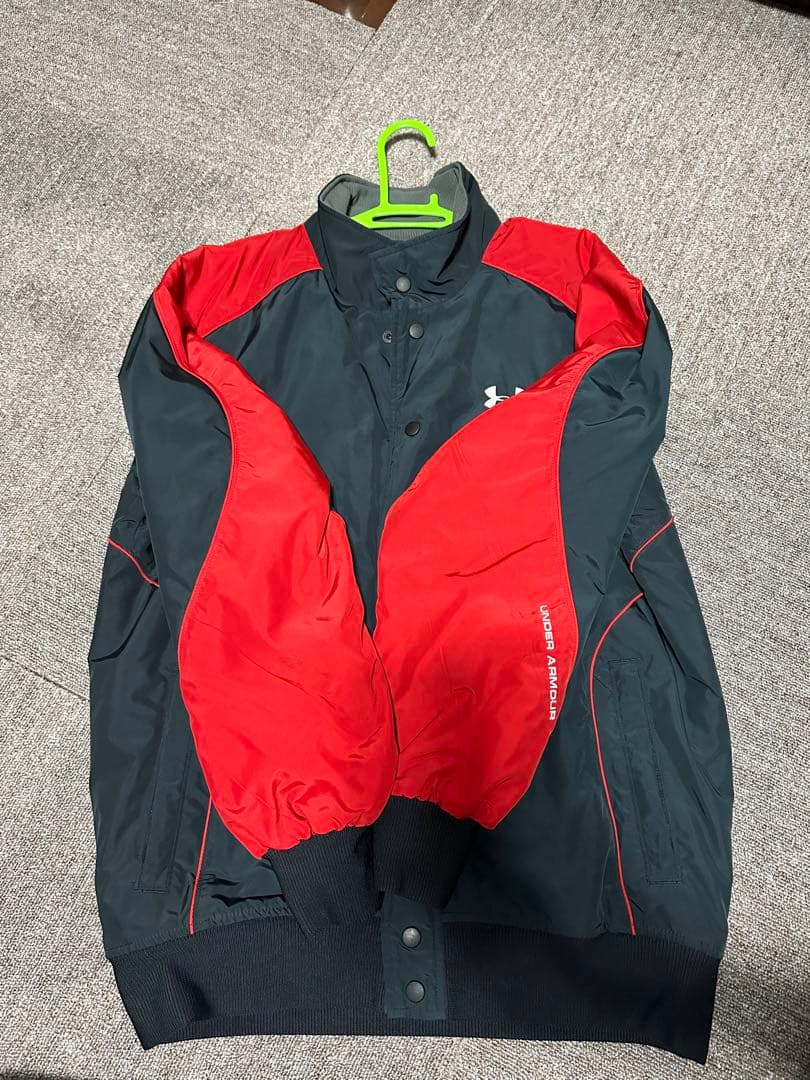 UNDER ARMOUR アンダーアーマー　ウィンドブレーカー　グランドコート