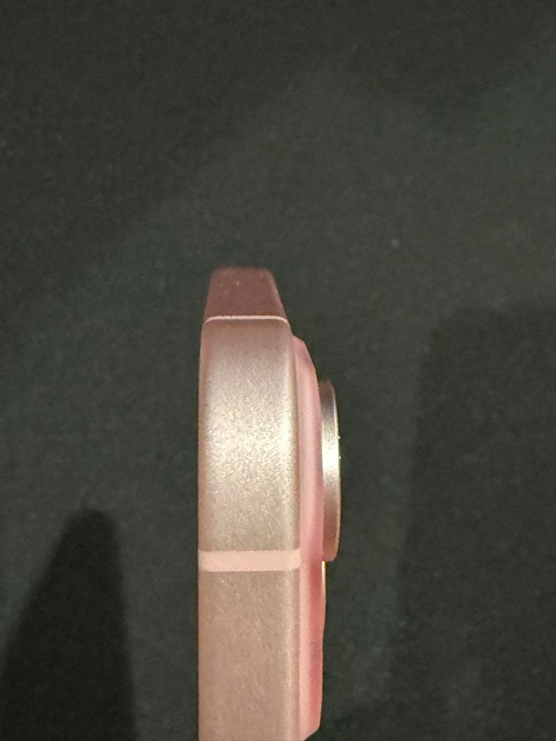 【中古】iPhone15 256GB 本体 ピンク バッテリー84%