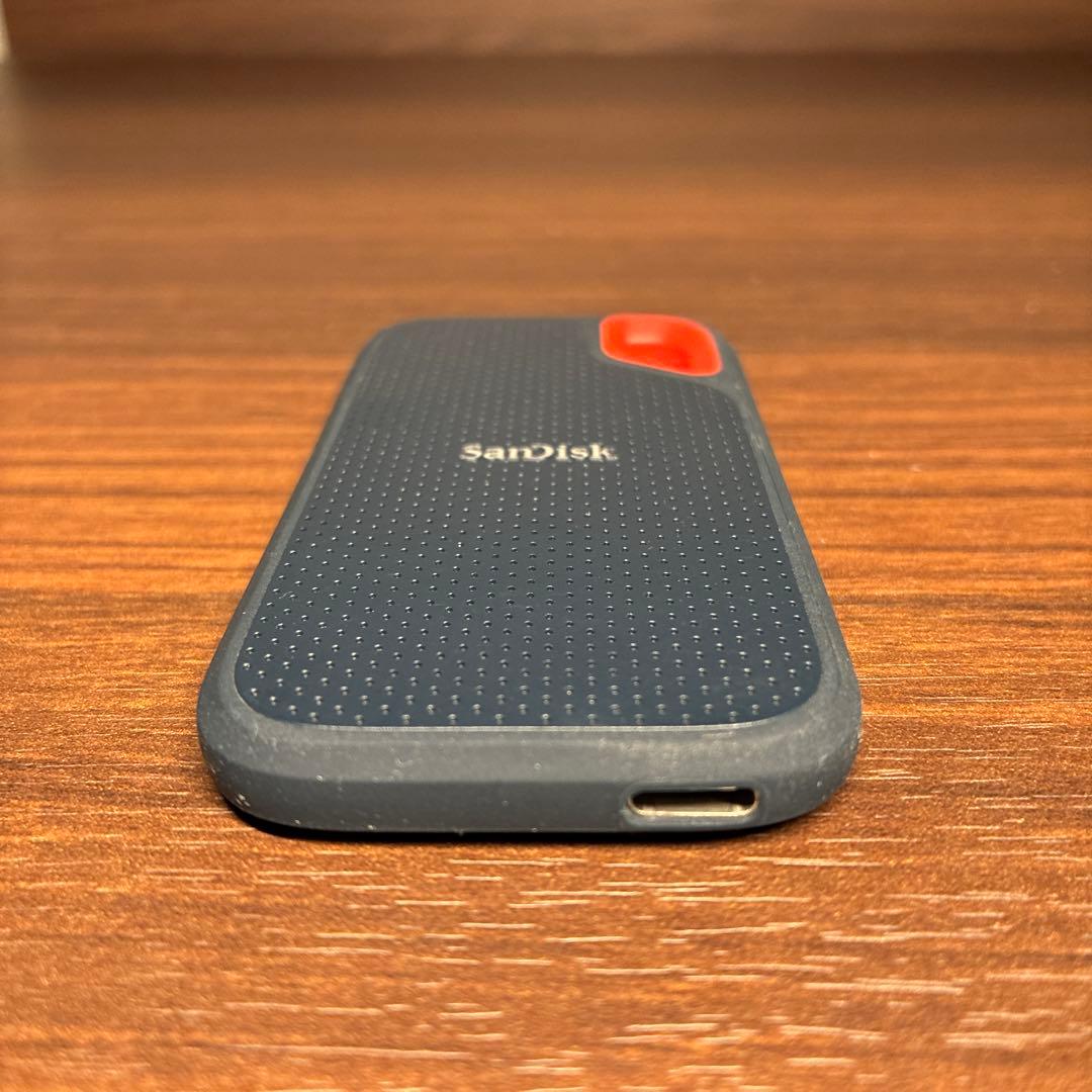 瀬*嫁様 2TB SanDisk Extreme Portable ポータブル