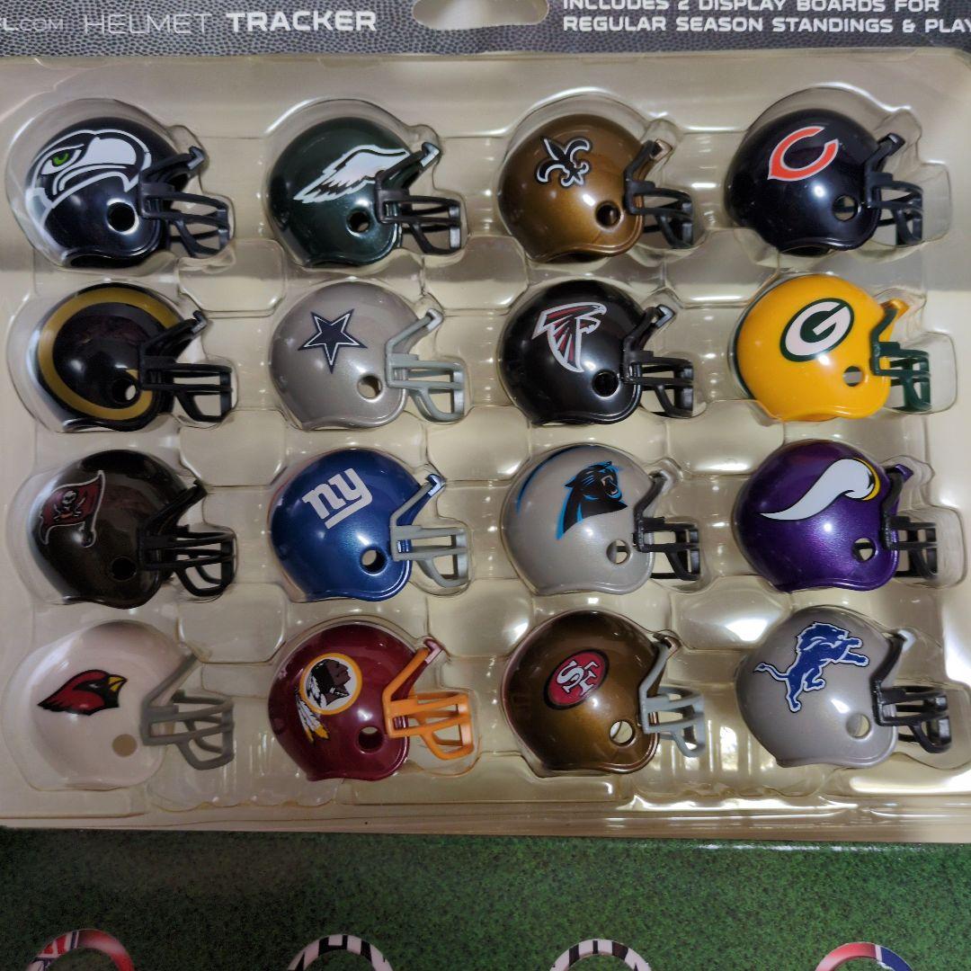 NFL　ヘルメット　TRACKER