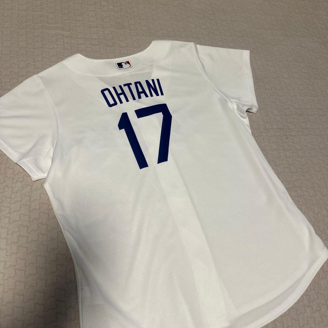 ドジャース　公式ユニホーム　大谷翔平新品タグ付き