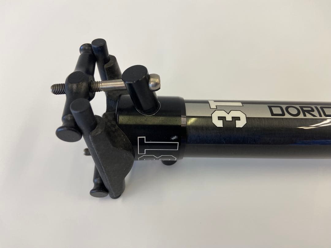 3T DORIC LTD カーボン シートポスト 30.9mm SB0