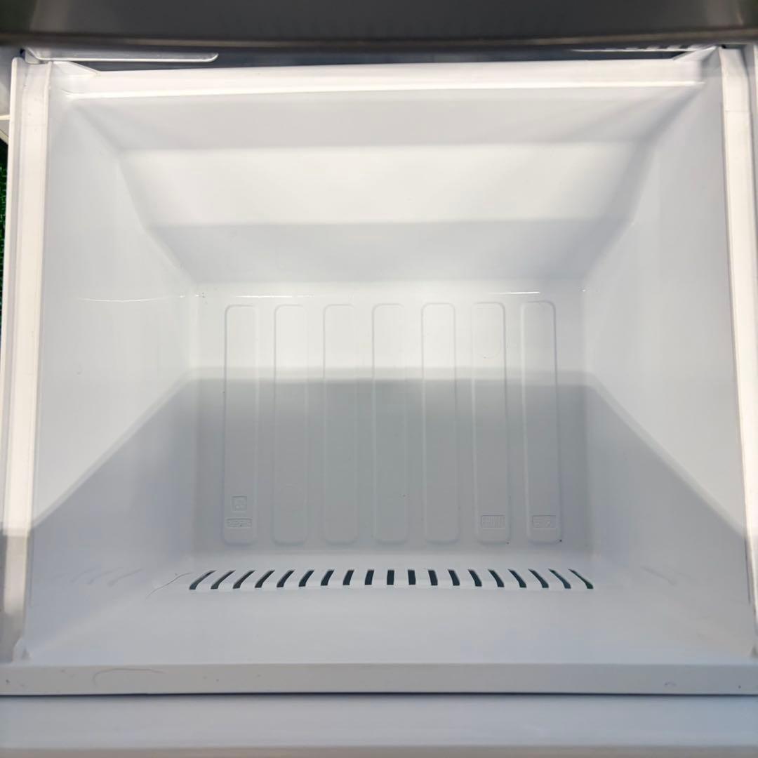 606 極美品　イチオシ　冷蔵庫　小型　一人暮らし　2024年製　洗濯機も有