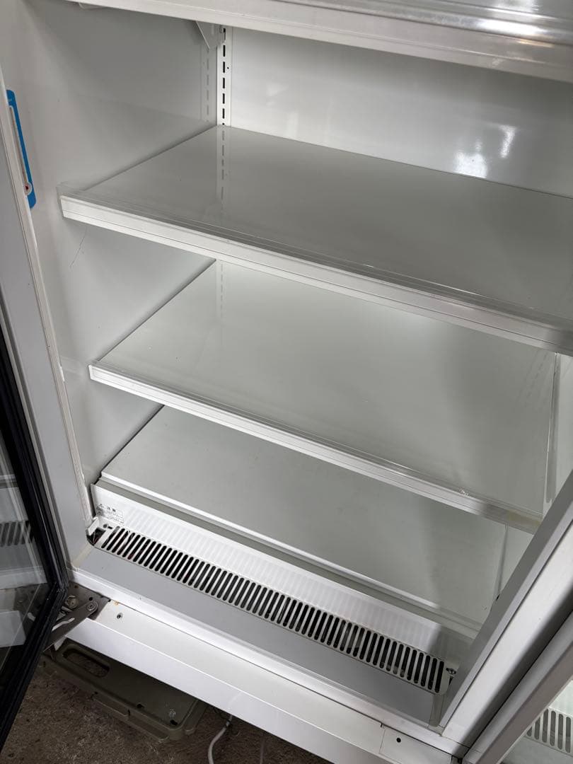 ★冷凍リーチインショーケース LRZ-275A（2枚扉）1108L