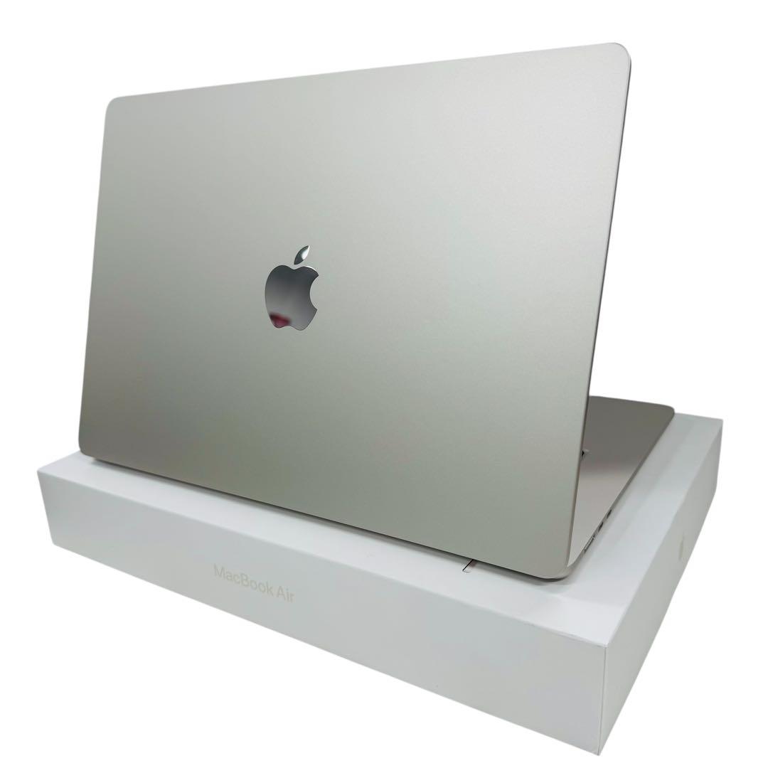 MacBook Air 15インチ 2023 M2 8GB 256GB