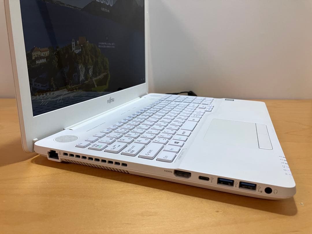 超高性能　ノートパソコン　COREi7/SSD512/メモリ16/Office付