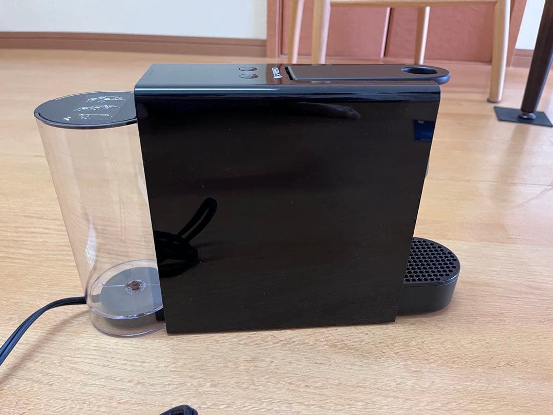 Nespresso ネスプレッソセンサミニ　黒　24年製