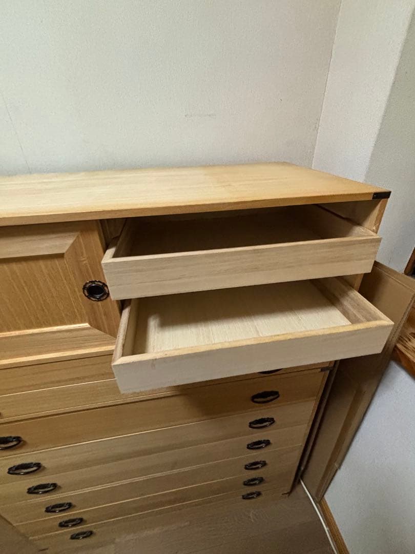 【使用品】桐のタンス⭐︎アクあり