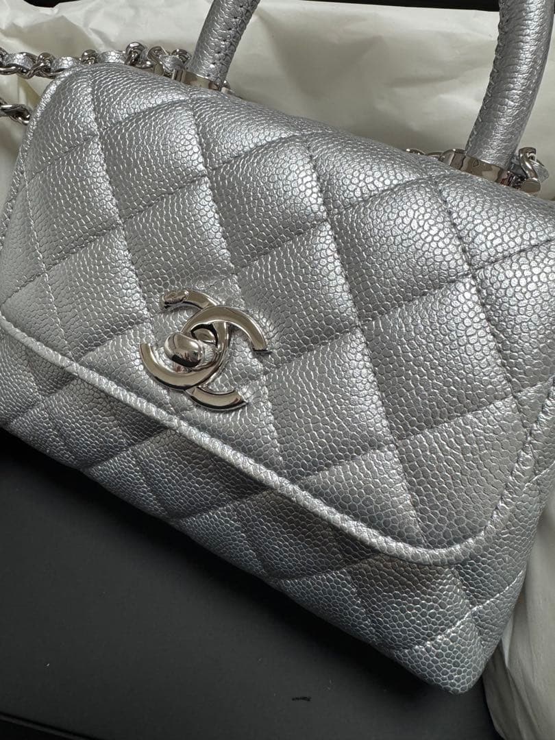 極美品　シャネル　CHANEL ココハンドルミニ　シルバー