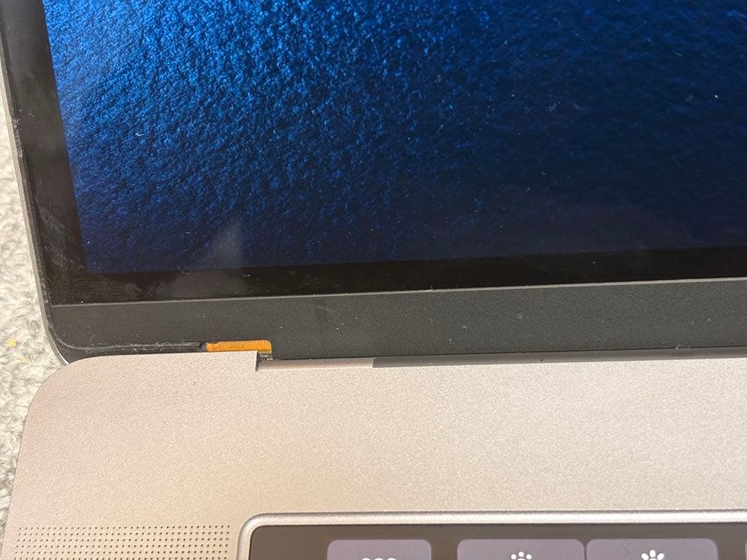 2017 Apple MacBook Pro 15インチ (メモリ16GB)