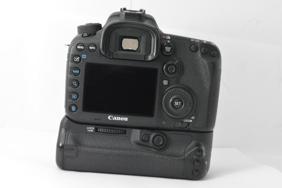 キャノン CANON EOS 7D MARK II BG-E16 ボディ
