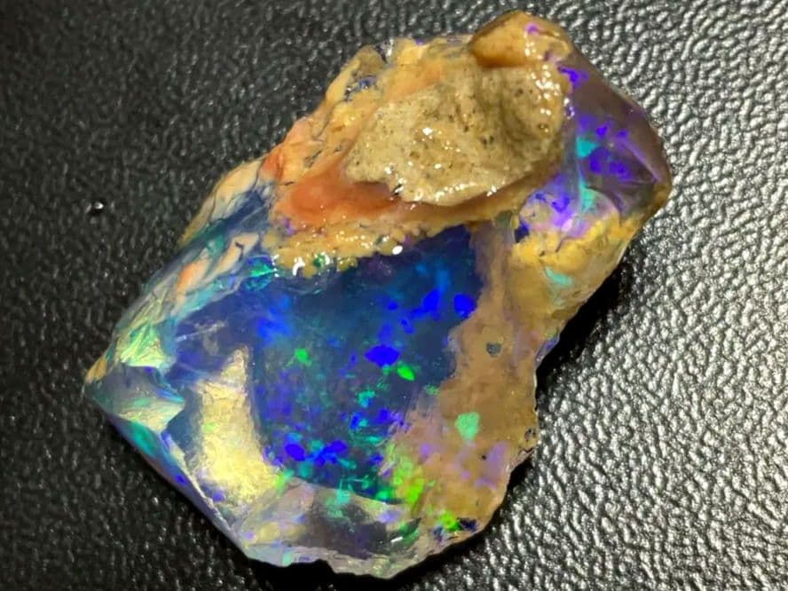 【30CT】エチオピア　オパール 原石 透明　青　紫　鉱物標本　ウェロ産