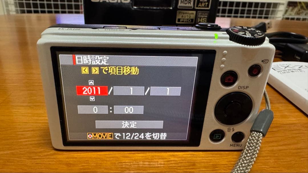 CASIO EXILIM 12.5倍ズーム コンパクトデジタルカメラ