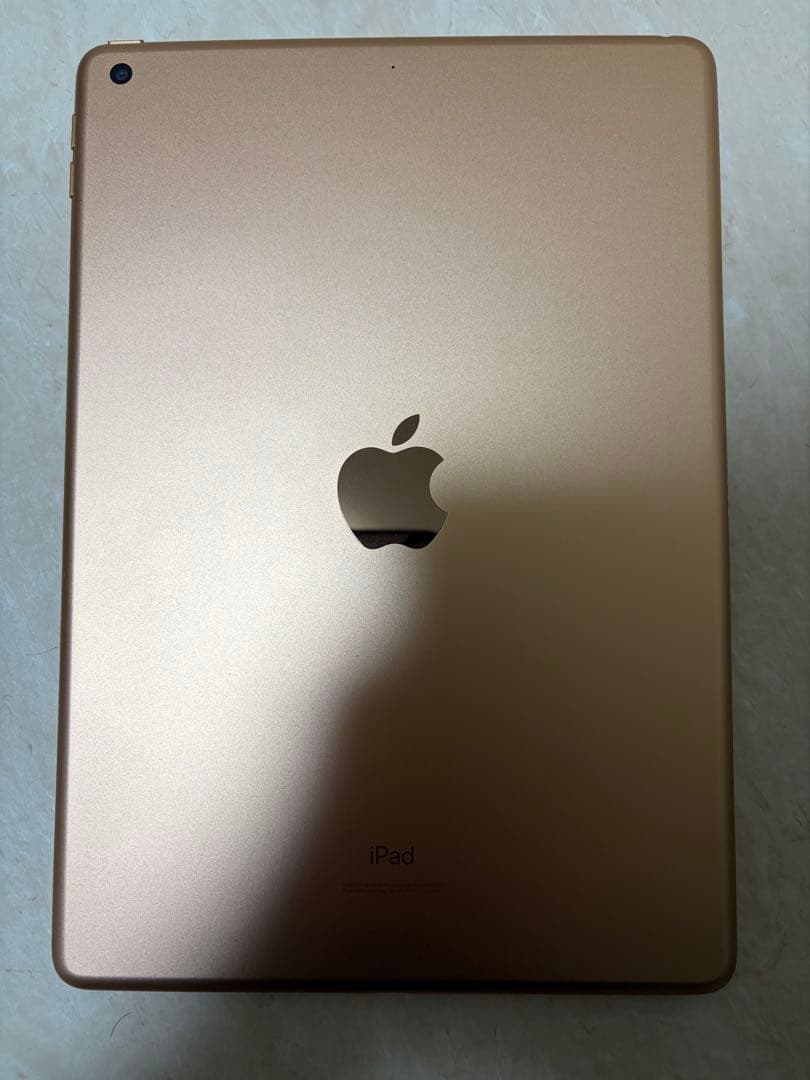 iPad 第7世代 32GB 本体　箱あり フィルム付き