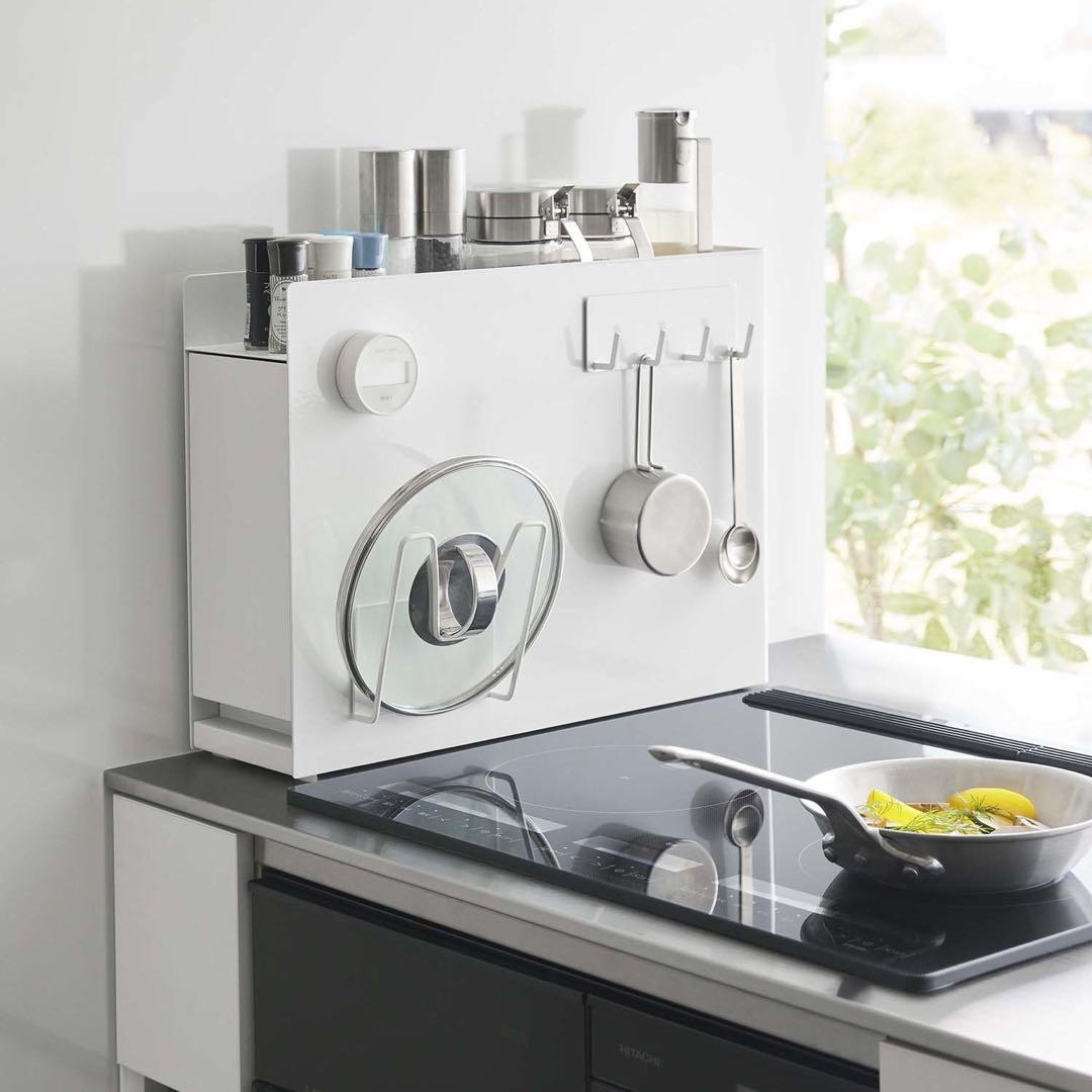 山崎実業　タワー コンロ横に調味料を すっきり収納隠せる調味料ラック