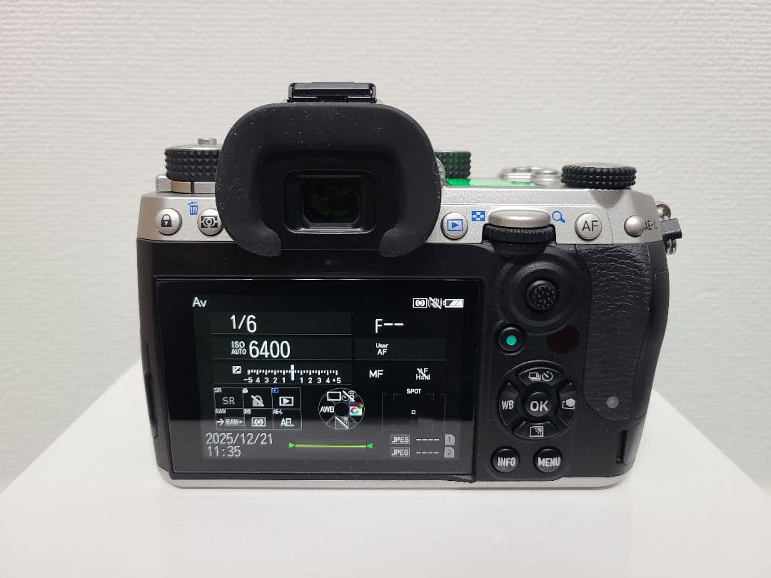 【美品】PENTAX K-3 mark3 デジタル一眼レフカメラ 本体